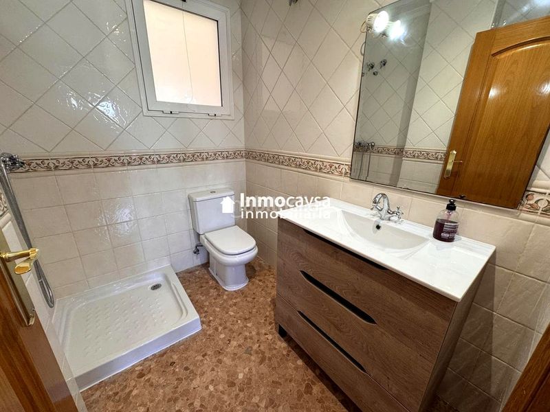 Foto ea9c8dd4-e3e9-4b4f-840e-ebca8cb70cf0. Pis amb aparcament a Xàtiva