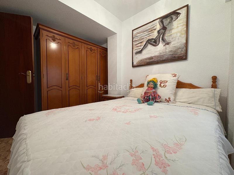 Foto 7589a9cc-e8ac-4b3c-832c-a646c0fe3b1a. Piso acogedora vivienda en primer piso, junto al bulevar del pla. en Alicante