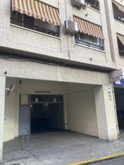 Car parking in Campoamor. Amplio garaje a pocos metros de la plaza américa