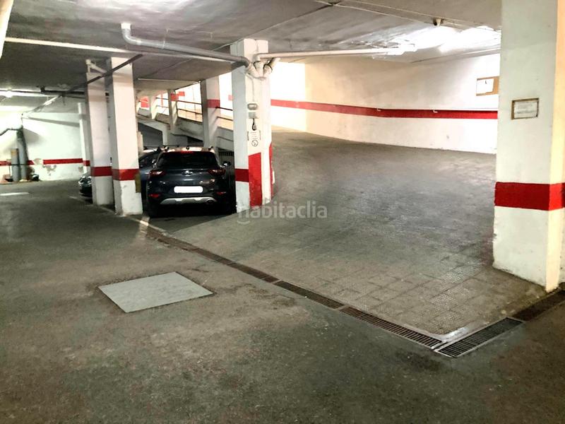 Foto bec00858-9d0a-42f6-a1e9-1ec6749274f3. Parking voiture dans Los Ángeles Alicante