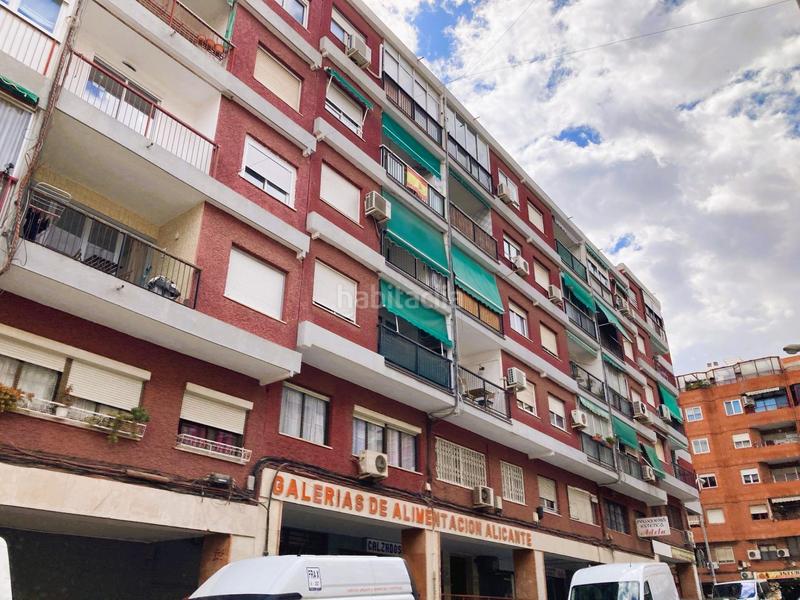 Foto ec029611-9269-4abd-9f66-923ecf2bbd90. Car parking in Los Ángeles Alicante