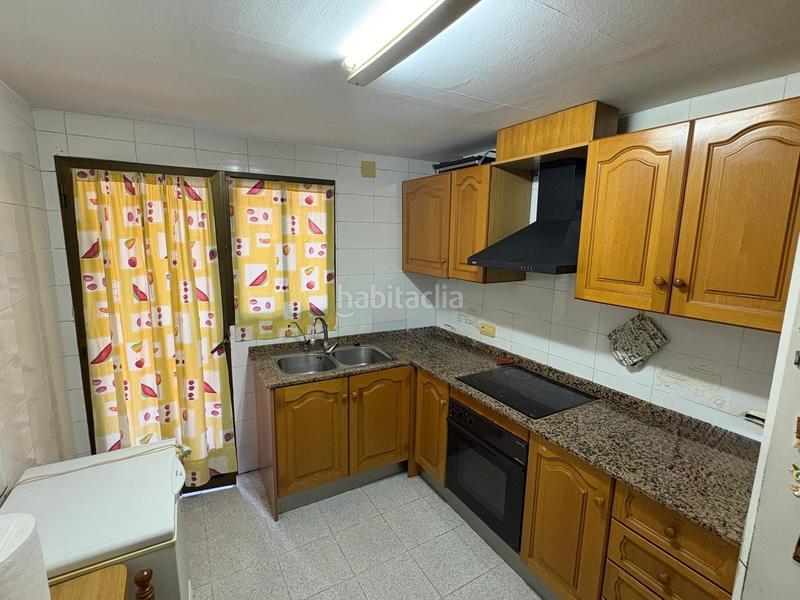 Foto cdf52388-e77a-4e24-a96d-6eaaf84da376. Appartement dans Carolinas Altas Alicante