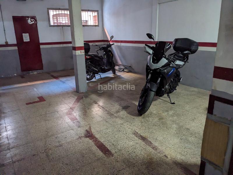 Foto 098679da-1e8e-4c50-b898-dda0b20dd64d. Alquiler parking moto en carrer de leiva 1 parking alquiler moto en Barcelona