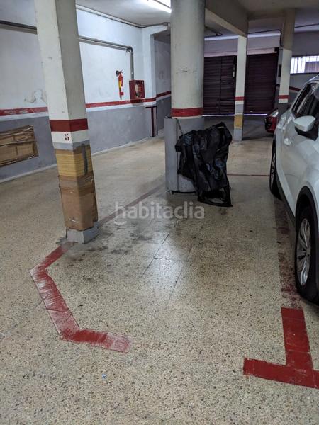 Foto c3439b8b-f0a2-42c8-a24c-819a5435eb8e. Alquiler parking moto en carrer de leiva 1 parking alquiler moto en Barcelona