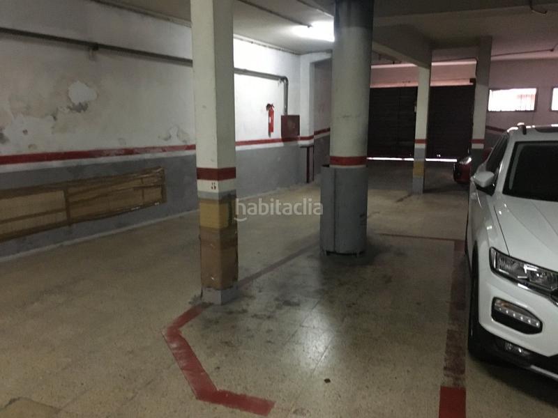 Foto f9ffe88c-38cb-49ff-8261-0ae703a57d75. Alquiler parking moto en carrer de leiva 1 parking alquiler moto en Barcelona