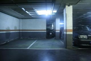 Alquiler Parking coche en Carrer de torres i amat 7. Parking alquiler zona centro bcn