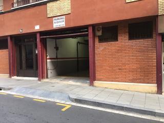 Lloguer Aparcament cotxe a Carrer de leiva 1. Plaza de parking  hostafracs