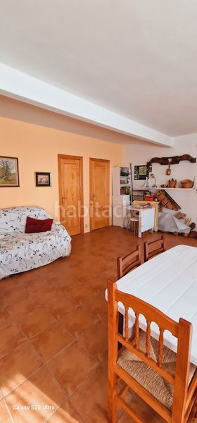 Foto 052676fa-2c7a-428d-8509-5c794560227f. Local commercial dans calle del burguillo 39 dans Tiemblo (El)