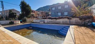 Xalet a Calle del tiétar 405. Casa / chalet en la atalaya el tiemblo, 7 dormitorios, 3 baños c
