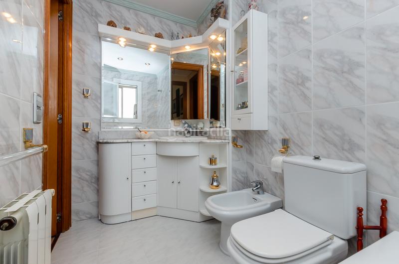 Foto 16107fc6-10b4-4c40-9faa-eae79a6dc9da. Etagenwohnung mit heizung in Sants Barcelona