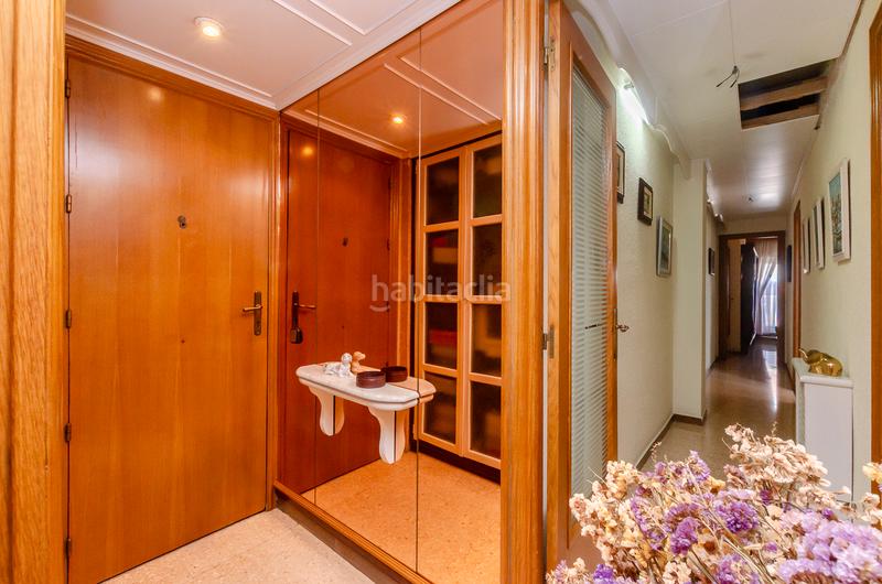 Foto 3854f18d-07a9-4baf-81f0-6af35c35e7a1. Etagenwohnung mit heizung in Sants Barcelona