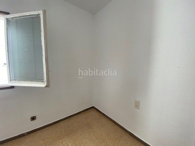 Foto 7c0b9225-81a7-4e2e-8240-aa38633ed430. Pis amb calefacció a Sants-Badal Barcelona