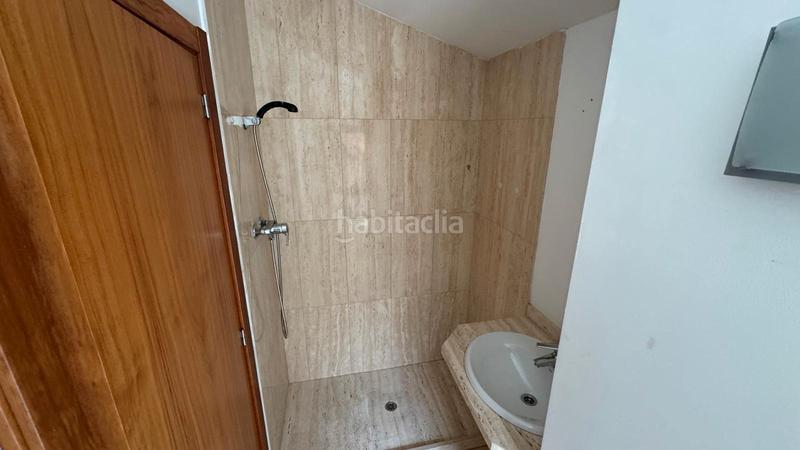 Foto a5985fbc-476c-47ed-9c3a-f93fa1e79671. Alquiler dúplex en carrer joaquim botet i sisó 28 pis per estudiants amb 3 suites en Girona