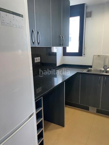 Foto bea33213-66af-4b1d-9aeb-2854101ba185. Alquiler dúplex en carrer joaquim botet i sisó 28 pis per estudiants amb 3 suites en Girona