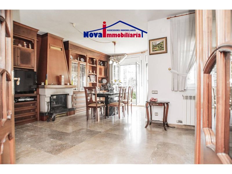 Foto 312f05c7-8368-4e76-83ae-628ea38bd1e4. Casa amb calefacció aparcament a Vallirana
