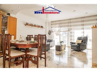 Casa a De les assutzenes 00. Espectacular con chimenea, jardín, parking, balcón, solárium, et