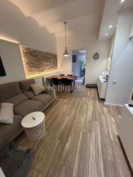 Foto 45021b1e-d588-42f2-8d0b-1c95837d3199. Appartamento con riscaldamento in Centre Hospitalet de Llobregat (L´)