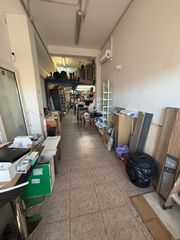 Local Comercial en Molins de Rei. Local en venta en sant vicenç dels horts