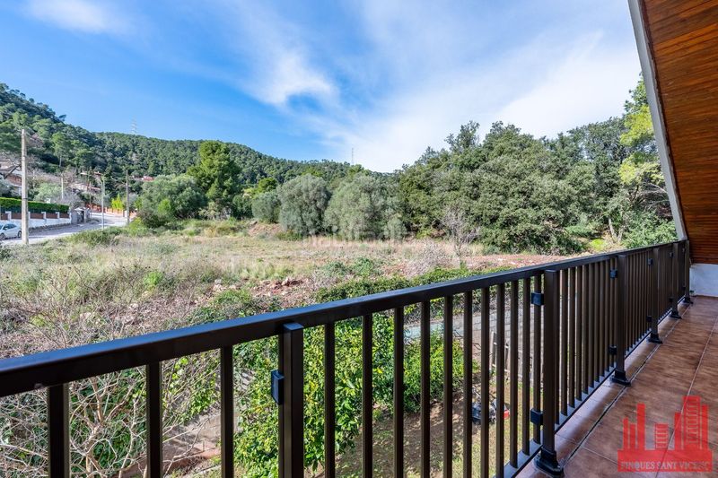 Foto a5ac9096-6e12-4355-8a4d-7447d8c11d6d. Casa amb calefacció piscina a Torrelles de Llobregat