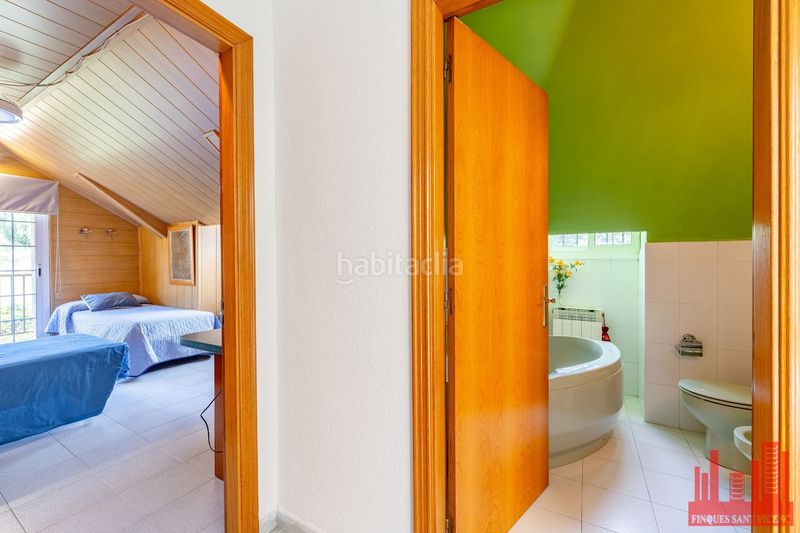 Foto b6c55a10-5443-47f9-b5cb-bd0929a1c250. Casa amb calefacció piscina a Torrelles de Llobregat