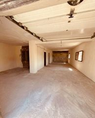 Parking coche en Sant Vicenç dels Horts. Garaje en venta en sant vicenç dels horts