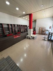 Lloguer Local Comercial a Sant Vicenç dels Horts. Local en alquiler en sant vicenç dels horts