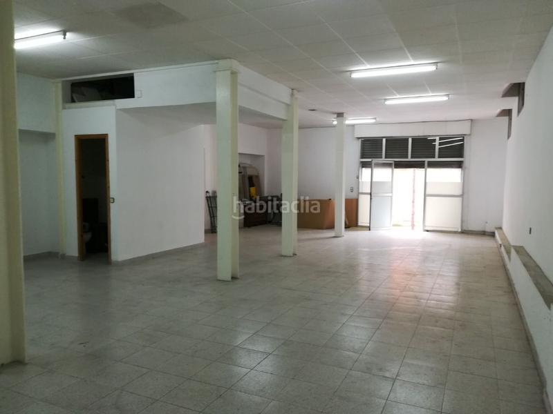 Foto 5d1bae46-c99b-42d3-84ac-dc46d2212b4b. Local comercial ideal inversores en Diagonal-Colomeres Gavà