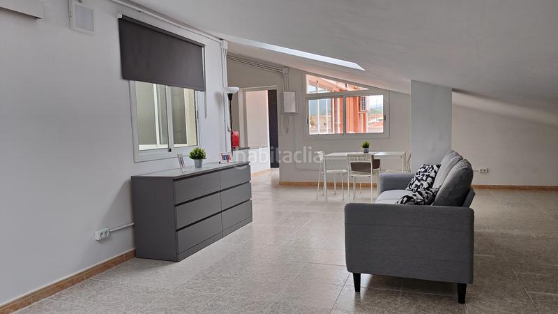 Foto bfe20f52-38d7-44e4-a161-3032e1f18a5a. Alquiler estudio alquiler temporal para empresas en Gavà