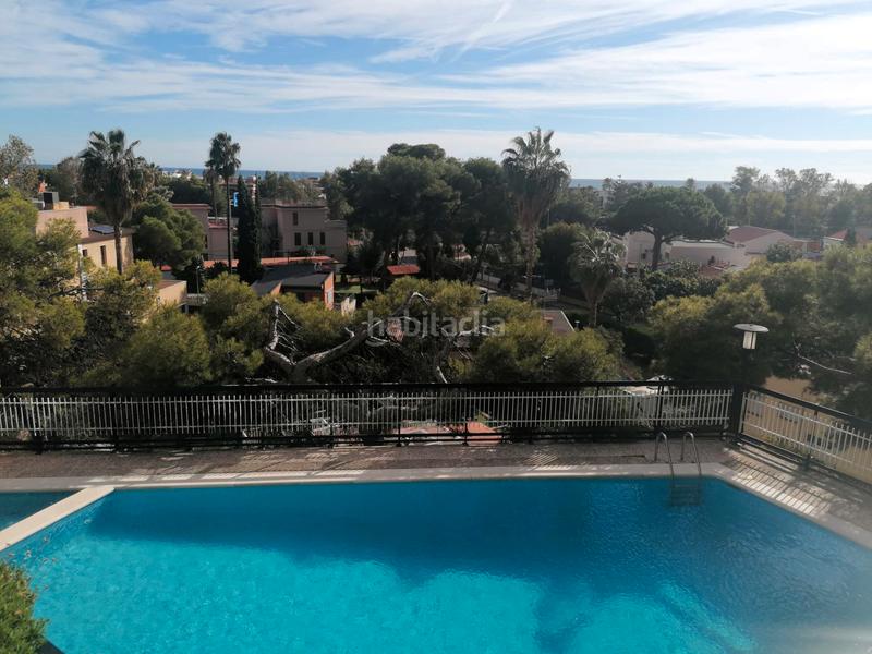 Foto be49cd38-b62c-40d5-90fb-01c5a2049c50. Rent flat with heating pool in Bellamar Castelldefels