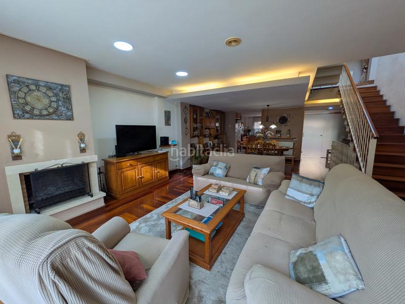 Foto 30275f97-b073-45d9-a5ae-7189284aed14. Maison jumelée avec cheminée chauffage dans Diagonal-Colomeres Gavà