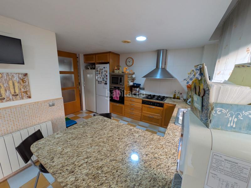 Foto 4d2b21ba-bac9-4f06-9c93-8c4191a91004. Maison jumelée avec cheminée chauffage dans Diagonal-Colomeres Gavà