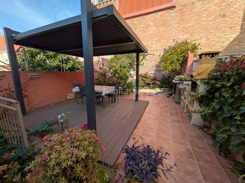 Foto 7f8fe283-1969-4441-bacc-a8f1400faeb0. Maison jumelée avec cheminée chauffage dans Diagonal-Colomeres Gavà