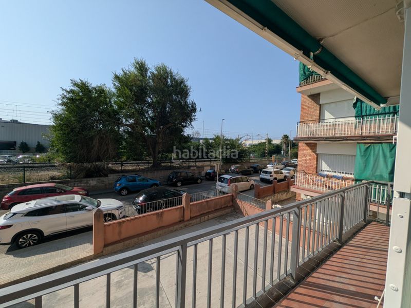 Foto fdb6b1ed-9a35-453f-a3f4-96e6e53057d8. Pis amb calefacció a Passeig Maragall Gavà