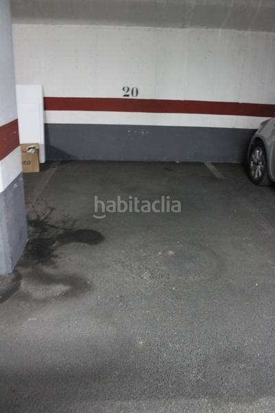 Foto fe972584-a0a2-4393-b970-57571c6c4332. Aparcament cotxe a Ciudad de Asís Alicante