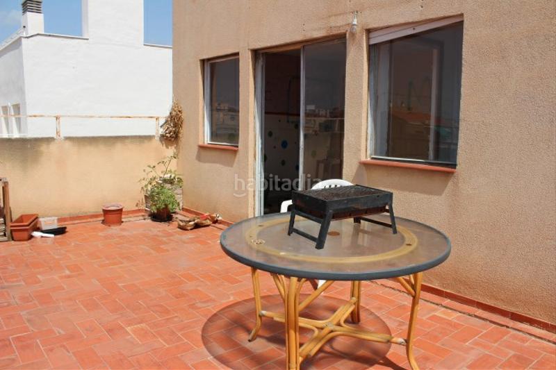 Foto c4557e1d-c9ba-4b29-b7f9-fc3fc6ade2a0. Àtic a Florida Baja Alicante