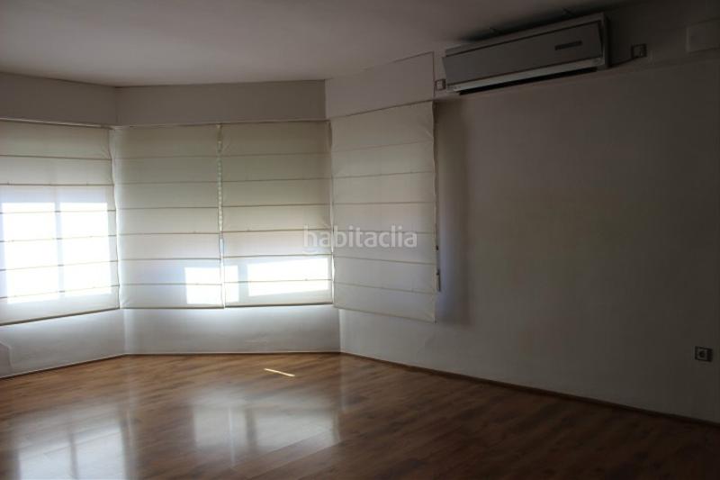 Foto 7a3fbe9c-fd81-4c68-9438-55daa7899a30. Piso  en venta en el centro en Benalúa Alicante