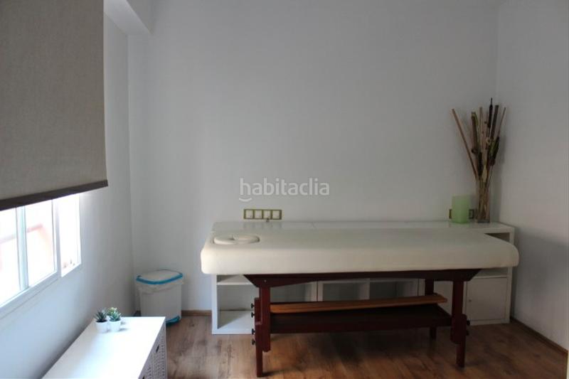 Foto e7865480-6410-4185-9aac-813a2ddedf60. Piso  en venta en el centro en Benalúa Alicante