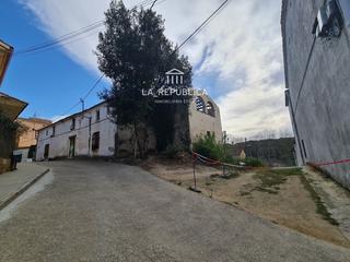 Finca rústica  Esglesia. Solar de 343 m2 para construir vivienda unifamiliar.