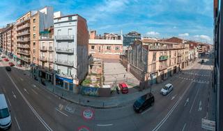 Appartement  Vic. Piso luminoso en principal via de comunicación de manresa