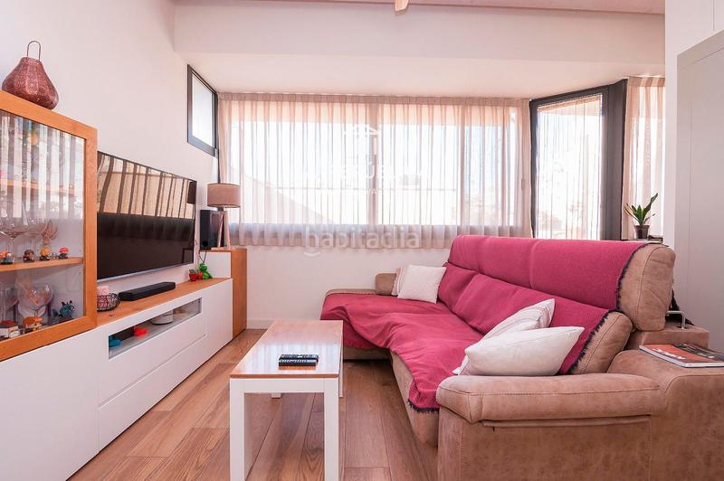 Foto f0c8e306-c181-45c4-91bb-a64cadacac32. Casa amb calefacció aparcament a Centre Mataró