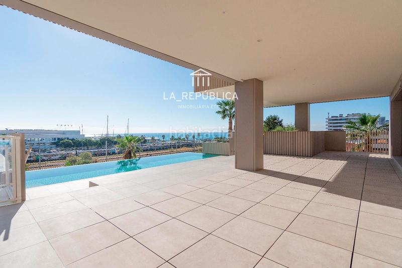 Foto a2eeb34b-e17a-4098-b76c-f78e9e6f403e. Alquiler piso  de obra nueva con 1 habitación, terraza, pkg y piscina en Mataró