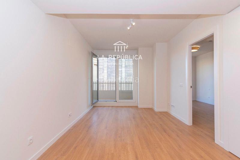 Foto c51136a9-11f6-43a7-9fb2-835a6239696d. Alquiler piso  de obra nueva con 1 habitación, terraza, pkg y piscina en Mataró