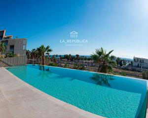 Lloguer Pis a Eixample. Piso de obra nueva con 1 habitación, terraza, pkg y piscina