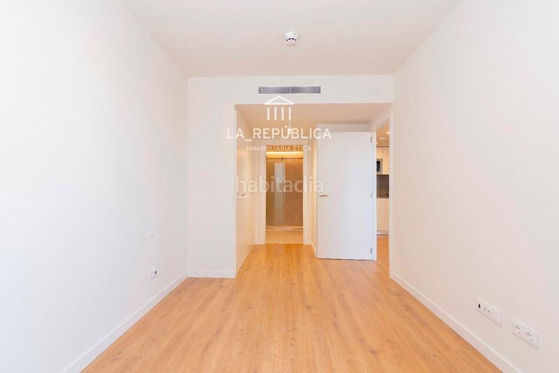 Foto f3f04dcb-8fea-495b-b8cd-f72bd1ae4afe. Miete etagenwohnung mit heizung parking in Eixample Mataró