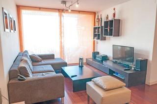 Location Appartement  Camí de la geganta. Magnífico piso de alquiler de 3 habitaciones y 2 baños en el par