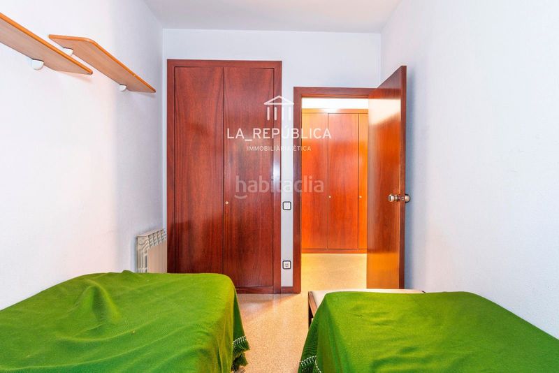 Foto 19a6f0ef-00ba-4335-919b-a47ca96845b4. Pis amb calefacció aparcament a Sagrada Família Barcelona