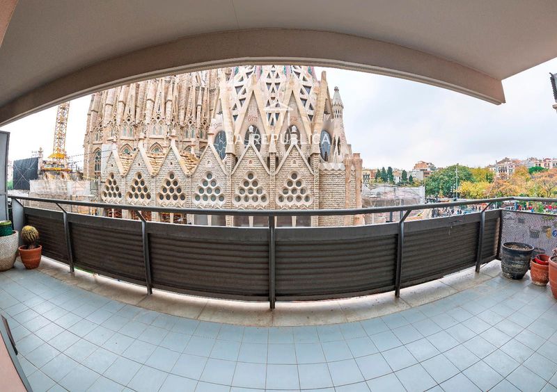 Foto 3ea24c0d-c93d-4945-9b89-eef72cb457b8. Pis amb calefacció aparcament a Sagrada Família Barcelona