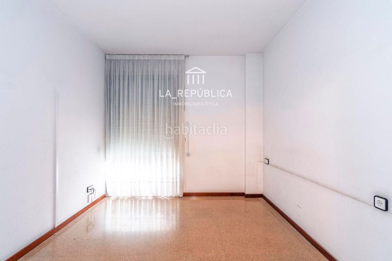 Foto 4eaa5238-4816-4424-9399-32029bbcc7e9. Pis amb calefacció aparcament a Sagrada Família Barcelona