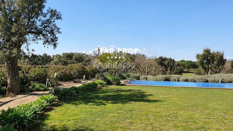 Foto 28a52d06-3393-4221-bff8-c1c1595358ae. Casa amb calefacció aparcament piscina a Peralada