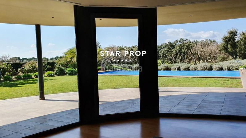 Foto 2e457308-bf3f-42dc-8752-2f4a276dc2bd. Casa amb calefacció aparcament piscina a Peralada